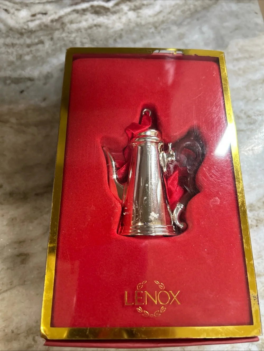 New Lenox Williamsburg Brewed for Tradition Coffee Pot Christmas Ornament